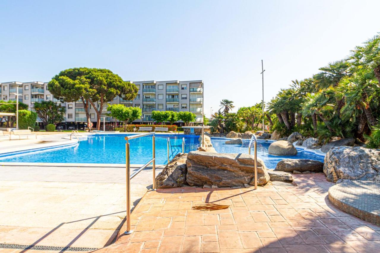 Residencial Costamar Next Bcn, 50M Beach With Swimming Pool Διαμέρισμα Cabrera de Mar Εξωτερικό φωτογραφία